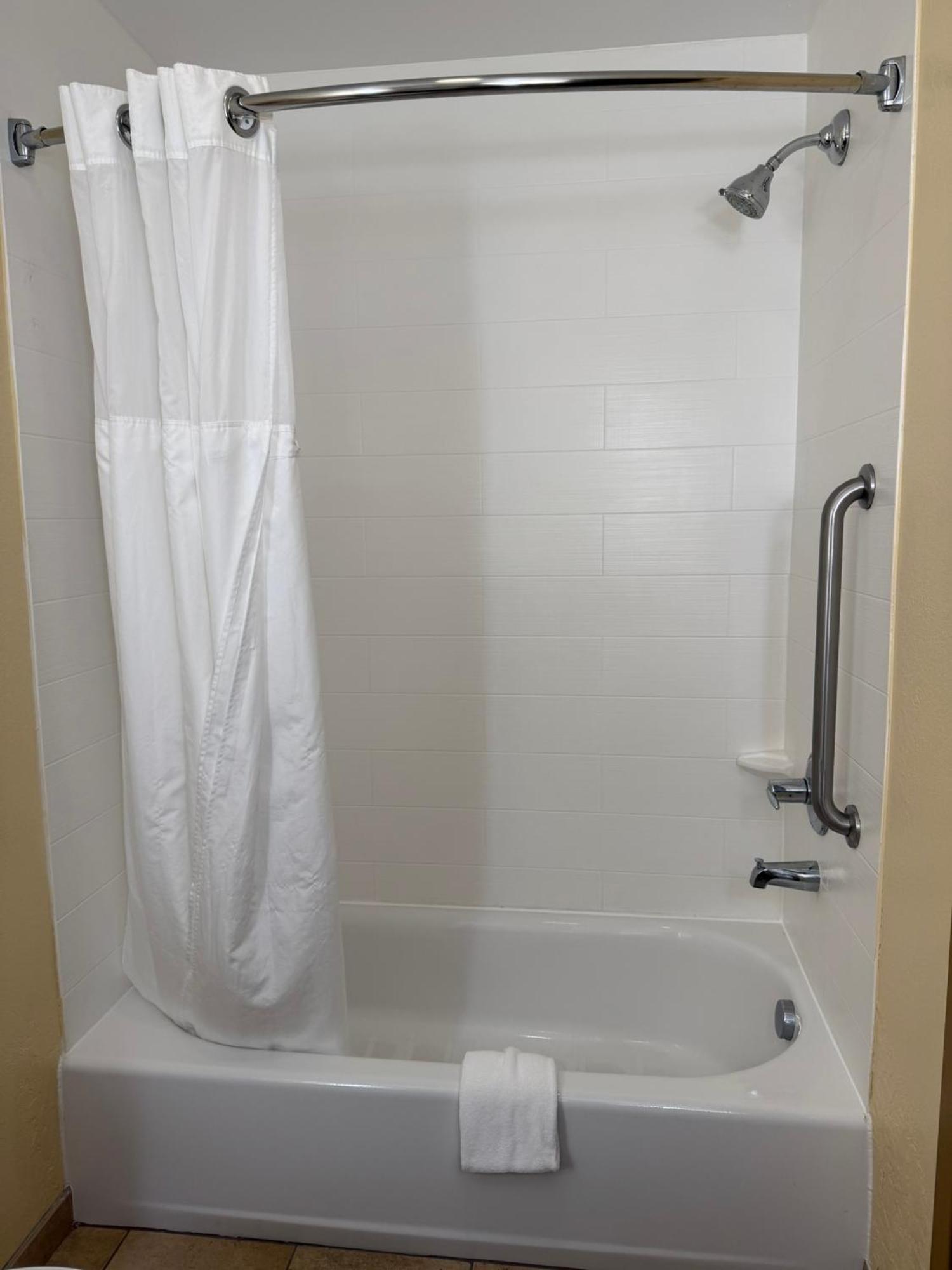 Holiday Inn Titusville/Kennedy Space Center By Ihg Ngoại thất bức ảnh